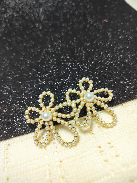Pearl Beaded Flower Stud Earrings
