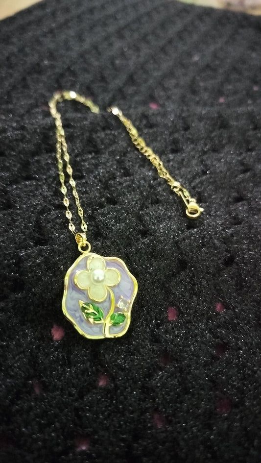 Korean Floral Pearl Pendant Necklace