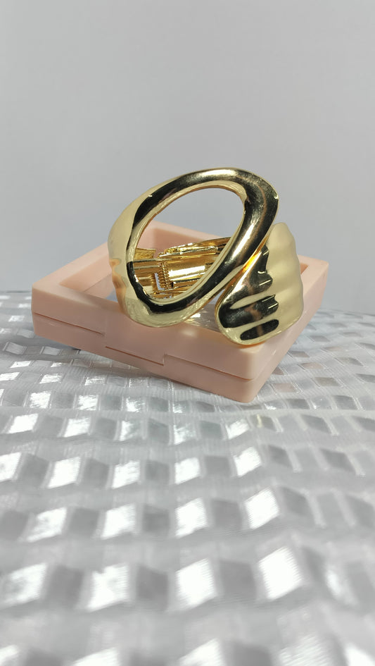 Elegant Open Wave Design Hair Claw Clip – Anti Tarnish Stainless Steel