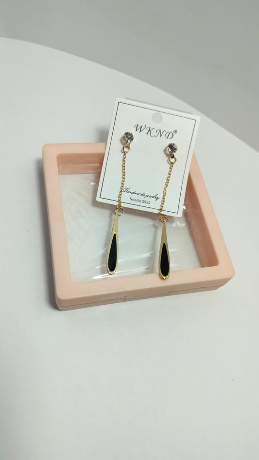Black Teardrop Chain Earrings