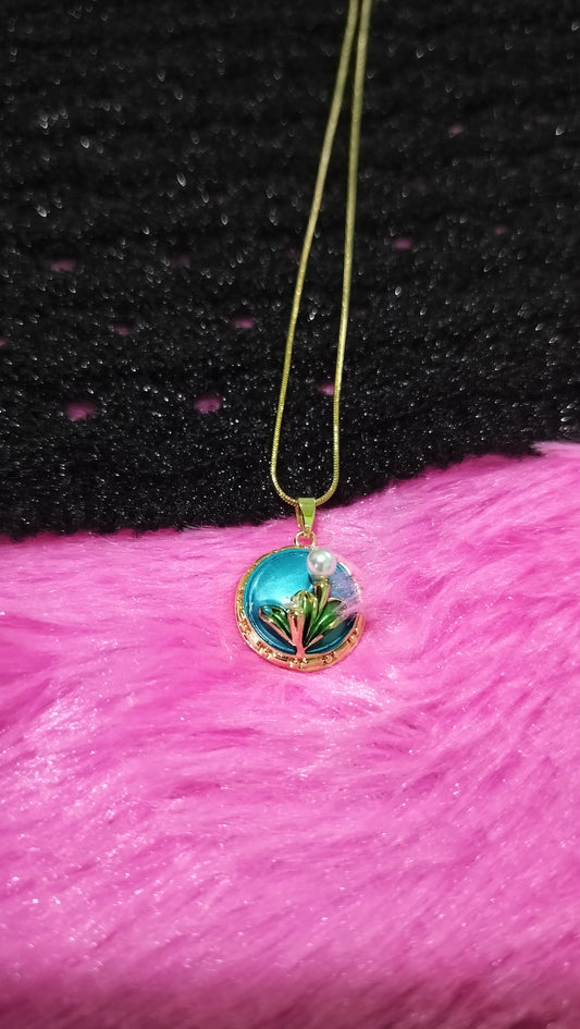 Korean Enamel Pearl Pendant Necklace